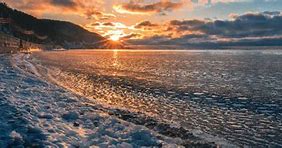 win7传奇私服登录器按钮被黑框挡住了显示 服务器列表挡住开始按钮 求解决