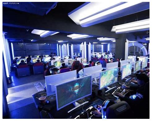 网吧 传奇私服进去没人物