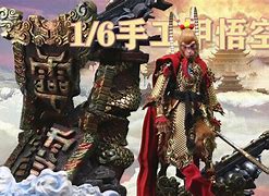 我玩了个传奇私服充值了3400客服说打到装备会回收才充的 里面游戏内容有RMB回收装备 回收后装备没收