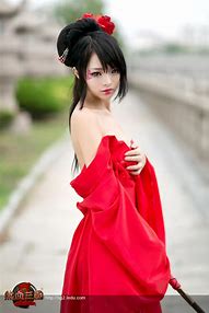关于热血传奇中传奇私服战士敏捷什么用神圣属性的作用热血传奇