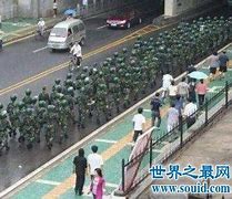 揭秘打金服 其背后竟涉及千万金额手游传奇私服怎样挣到钱