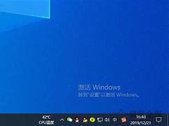 win10玩传奇私服小窗口屏幕一直闪怎么回 打字也看不见 怎么回事