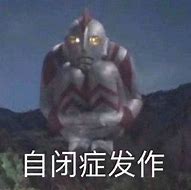 我玩了个传奇私服充值了3400客服说打到rmb回收装备的梦幻传奇私服装备会回收才充的 这里面的装备可以回收兑换钱 但是现在找他